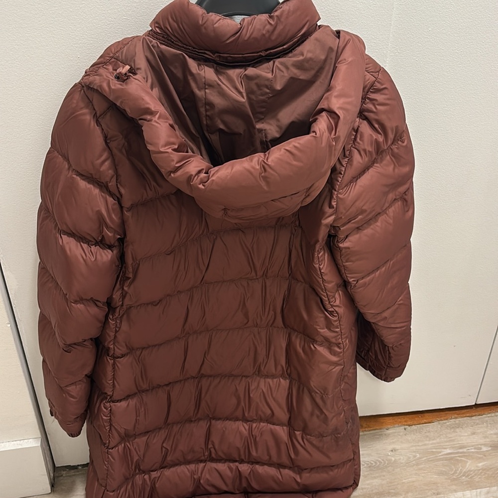 The North Face Woman’s Puffer Coat - Picture 4 of 4